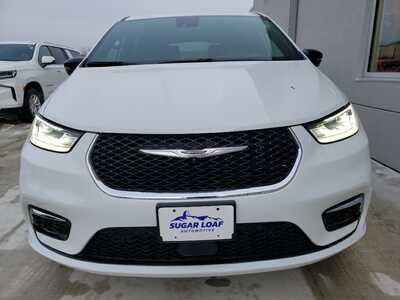 2026 Chrysler Pacifica, $45505. Photo 2