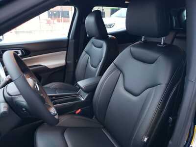 2026 Jeep Compass, $33705. Photo 10