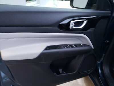 2026 Jeep Compass, $33705. Photo 11