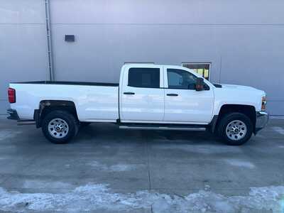 2017 Chevrolet 3500 Crew Cab, $35990. Photo 8