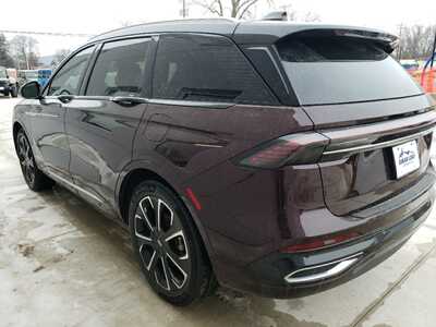 2024 Lincoln Nautilus, $47650. Photo 4