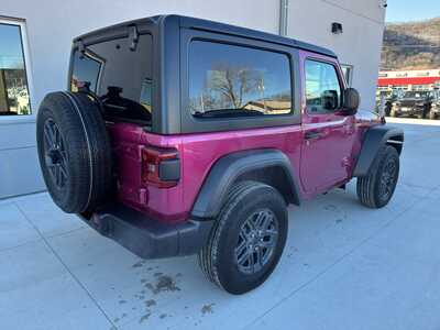 2024 Jeep Wrangler, $39999. Photo 3