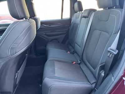 2025 Jeep Grand Cherokee, $32250. Photo 12