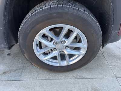 2025 Jeep Grand Cherokee, $32250. Photo 8