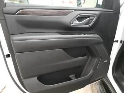 2022 Chevrolet Suburban, $40990. Photo 10