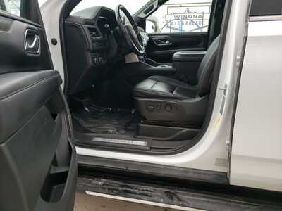 2022 Chevrolet Suburban, $40990. Photo 11