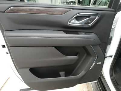 2022 Chevrolet Suburban, $40990. Photo 12
