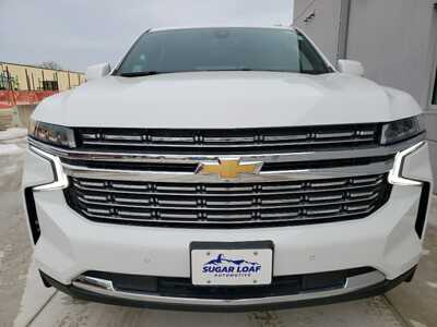2022 Chevrolet Suburban, $40990. Photo 2