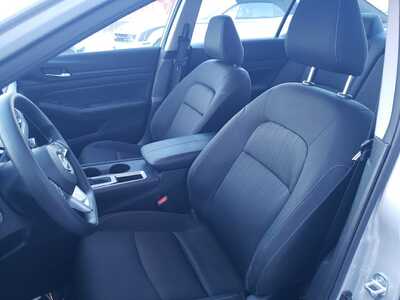 2025 Nissan Altima, $20450. Photo 10