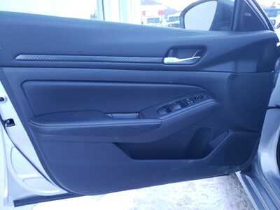 2025 Nissan Altima, $20450. Photo 11