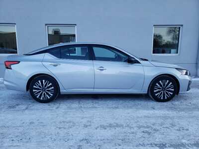 2025 Nissan Altima, $20450. Photo 8