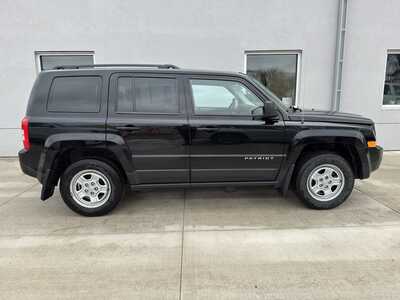 2014 Jeep Patriot, $7990. Photo 2