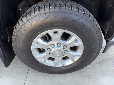 2022 RAM 3500 Crew Cab, $53990. Photo 9