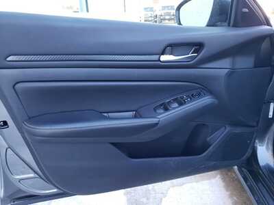 2025 Nissan Altima, $19650. Photo 11