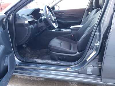 2025 Nissan Altima, $19650. Photo 12