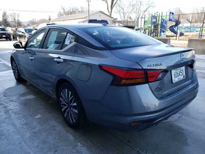 2025 Nissan Altima, $19650. Photo 4