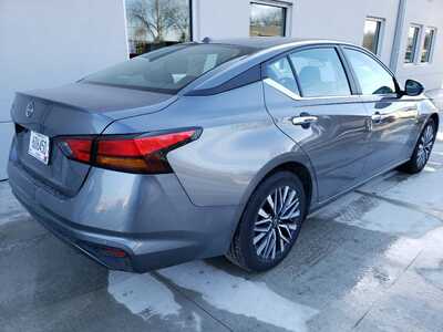 2025 Nissan Altima, $19650. Photo 7