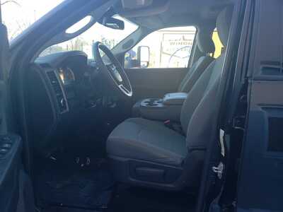 2018 RAM 2500 Crew Cab, $23990. Photo 12