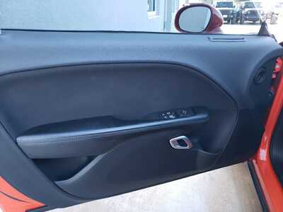 2017 Dodge Challenger, $24990. Photo 11
