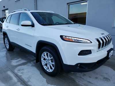 2018 Jeep Cherokee, $13990. Photo 1
