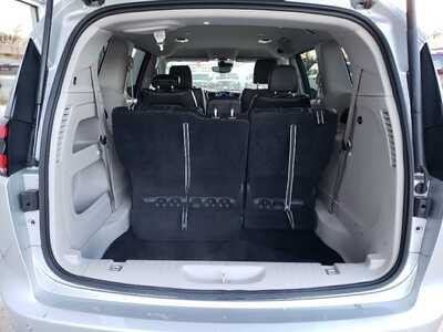 2024 Chrysler Pacifica, $27990. Photo 6