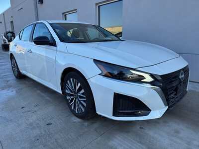 2025 Nissan Altima, $19950. Photo 1