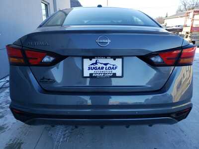 2025 Nissan Altima, $19650. Photo 5