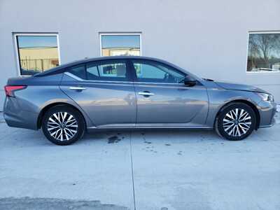 2025 Nissan Altima, $19650. Photo 8