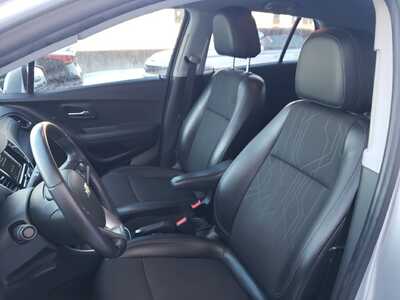 2018 Chevrolet Trax, $12990. Photo 10