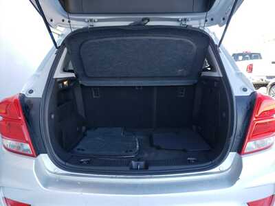 2018 Chevrolet Trax, $12990. Photo 6