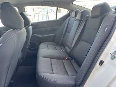 2025 Nissan Altima, $19650. Photo 12