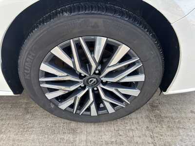 2025 Nissan Altima, $19650. Photo 8