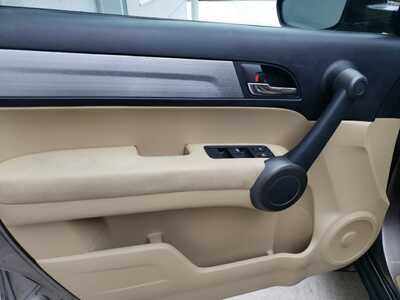 2010 Honda CR-V, $5990. Photo 11