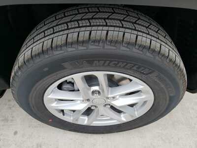 2026 Jeep Grand Cherokee, $45125. Photo 9