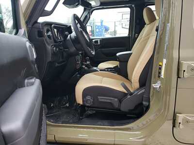 2026 Jeep Gladiator, $54785. Photo 12