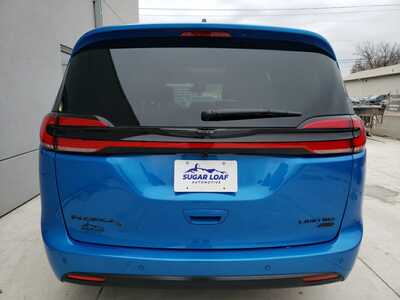 2026 Chrysler Pacifica, $52455. Photo 5