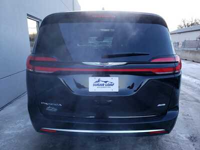 2026 Chrysler Pacifica, $56450. Photo 5