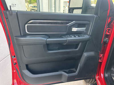 2024 RAM 2500 Crew Cab, $44450. Photo 12