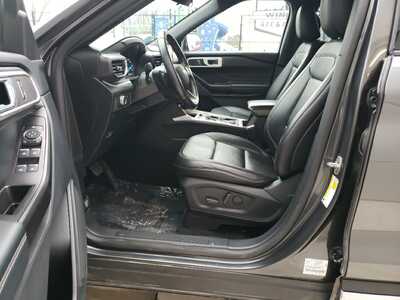 2020 Ford Explorer, $20990. Photo 12