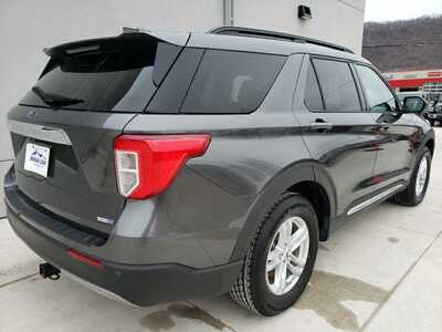 2020 Ford Explorer, $20990. Photo 7