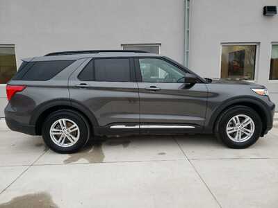 2020 Ford Explorer, $20990. Photo 8