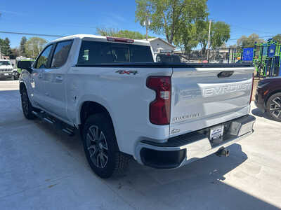 2024 Chevrolet 1500 Crew Cab, $41990. Photo 4