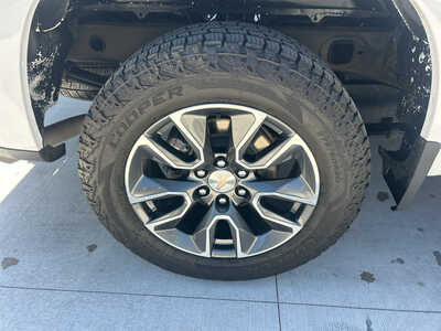 2024 Chevrolet 1500 Crew Cab, $41990. Photo 9
