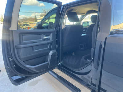 2019 RAM 3500 Crew Cab, $32990. Photo 11