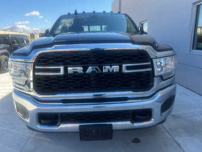 2019 RAM 3500 Crew Cab, $32990. Photo 2