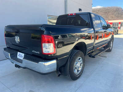 2019 RAM 3500 Crew Cab, $32990. Photo 8
