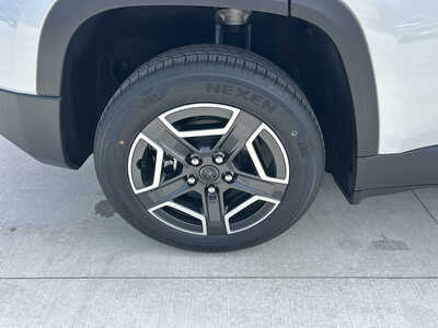 2026 Jeep Cherokee, $36815. Photo 9