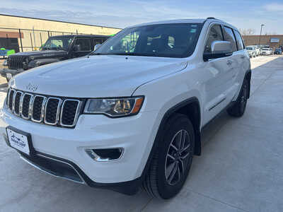 2022 Jeep Grand Cherokee, $30950. Photo 3