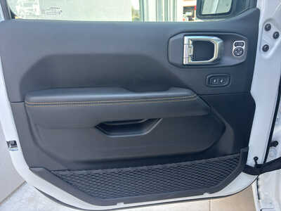 2025 Jeep Wrangler, $33650. Photo 10