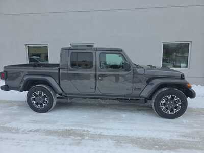 2026 Jeep Gladiator, $44930. Photo 5